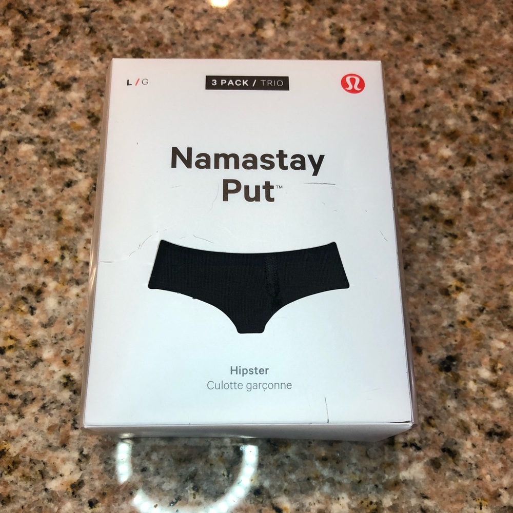 Lululemon Namastay Put Hipster 3 pack Seemless